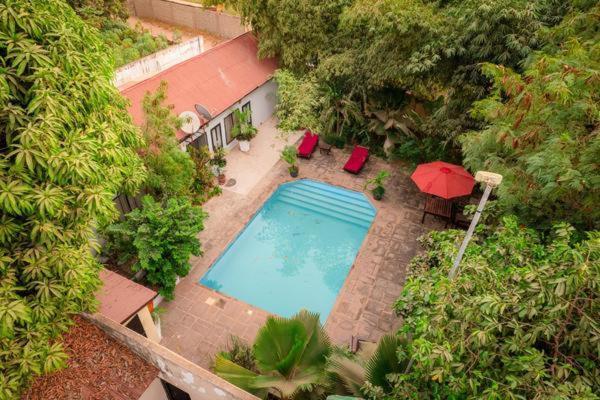 ホテル Hibiscus House Gambia Brufut エクステリア 写真