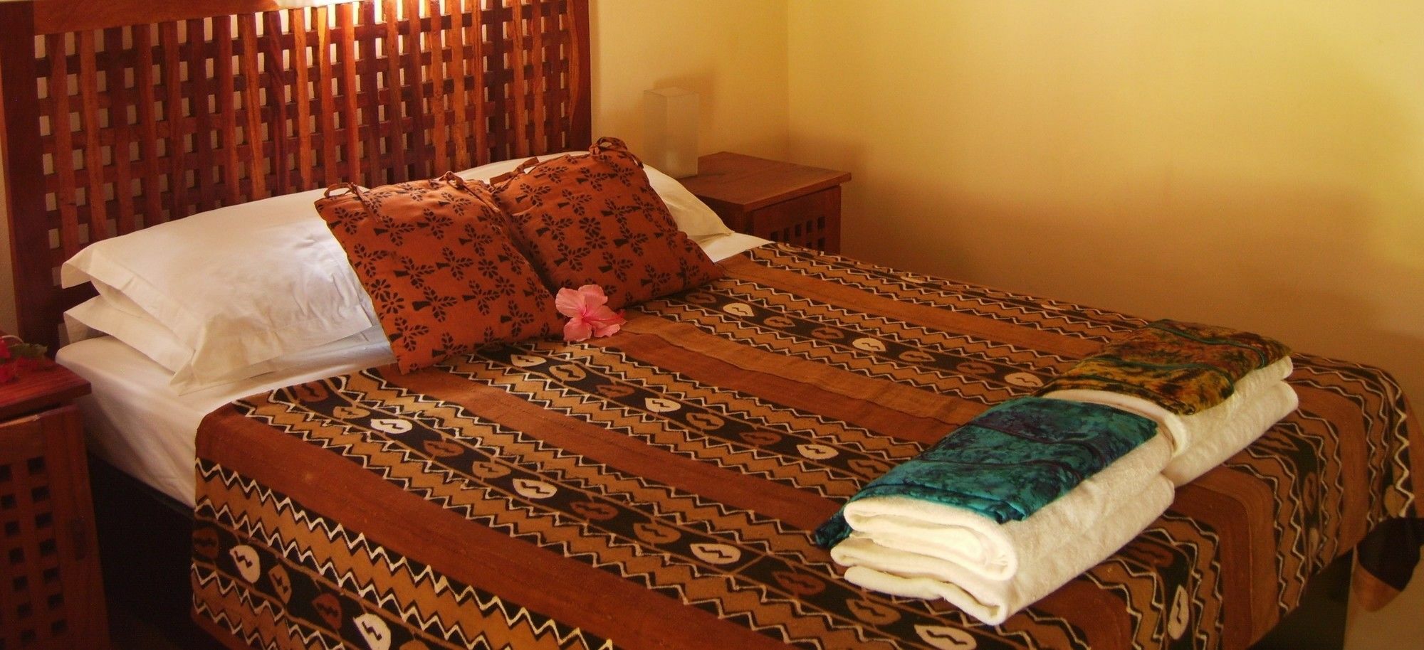 ホテル Hibiscus House Gambia Brufut エクステリア 写真